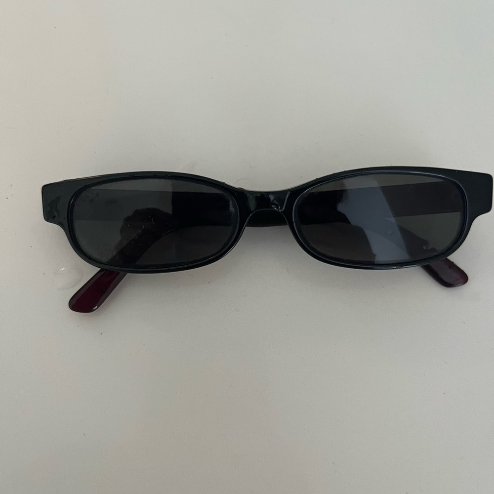 Gucci Dark Red/Burgundy Rectangular Sunglasses